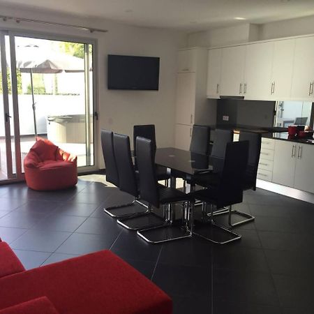 Casa Com 3 Suites Jacuzzi Em Albufeira Kültér fotó